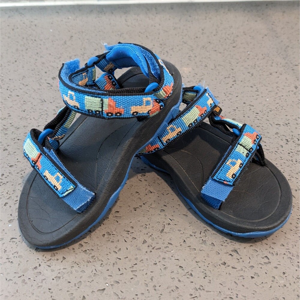 Teva Hurricane XLT2 Kids Sandals Blue Truck Print Size 6